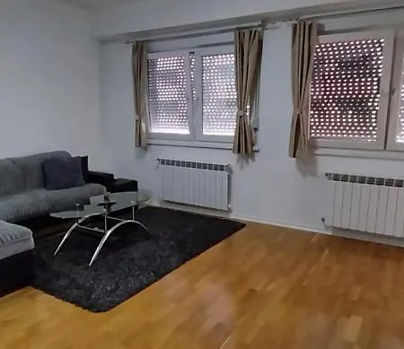 Apartment Equilibrium - Free Underground Parking *