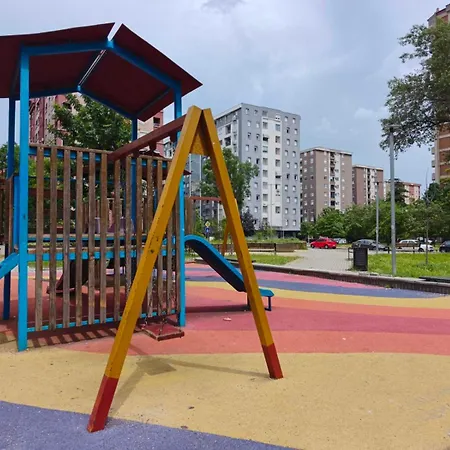 Equilibrium - Free Underground Parking דירה סקופיה