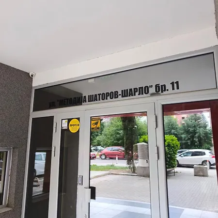 Equilibrium - Free Underground Parking דירה *