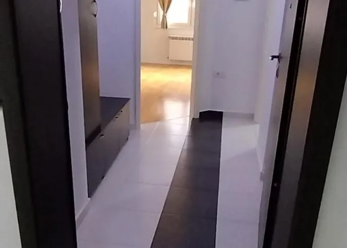 Equilibrium - Free Underground Parking *